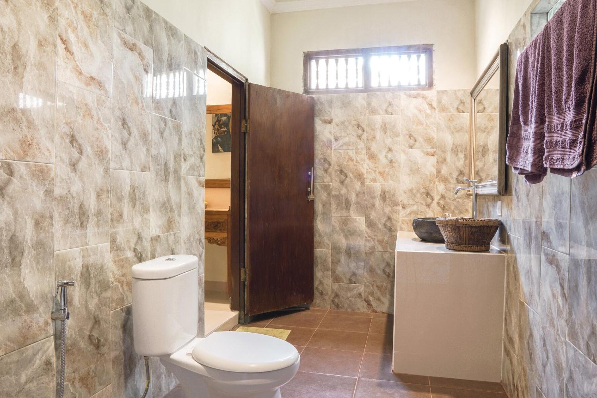 Nirwa 1 Ubud Guesthouse Екстериор снимка