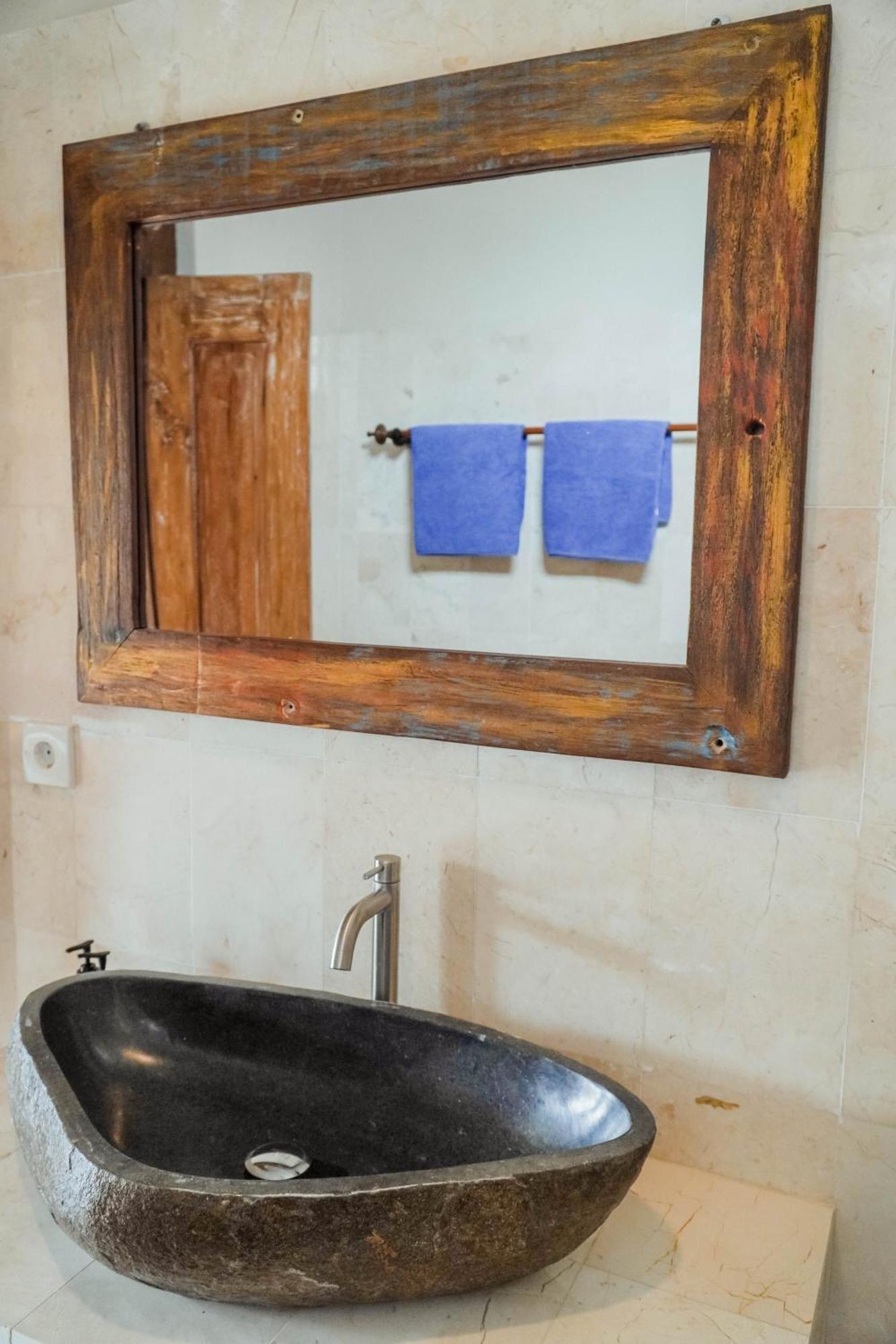 Nirwa 1 Ubud Guesthouse Екстериор снимка