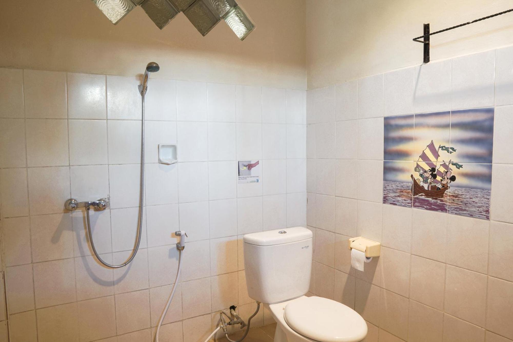 Nirwa 1 Ubud Guesthouse Стая снимка